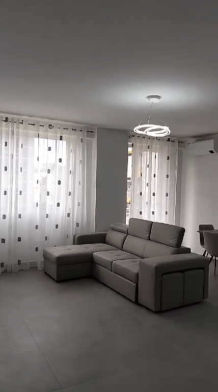 Apartament 1+1 per qera Kompleksi Tom Doshi !