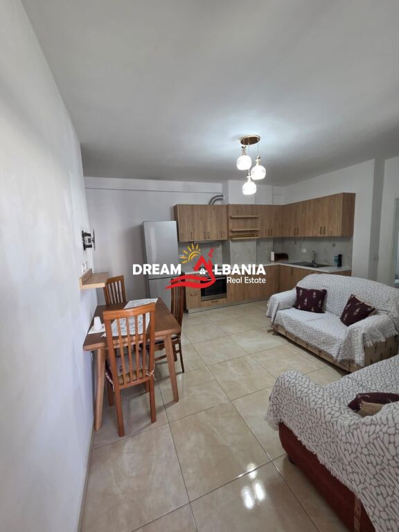 APARTAMENT 2+1 ME QERA – ASTIR, RRUGA SOKRAT MIHO-Tirane (42215572)