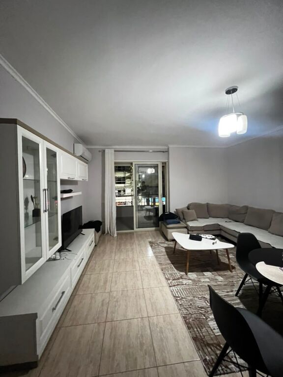 IN VENDITA APPARTAMENTO 1+1 RANE HOTEL PALACE, SPIAGGIA, DURRËS