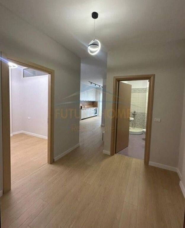 In vendita, Appartamento 2+1, Fresk, Tirane​