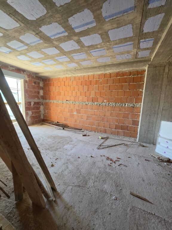 FOR SALE 2+1 APARTMENT IN KAMËZ 102,470€