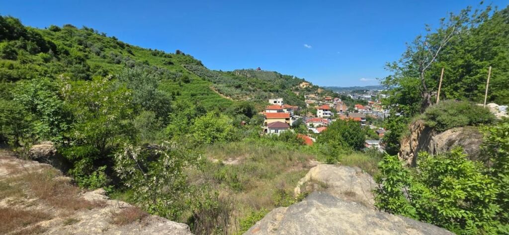Land for Sale in Yrshek / Near the Eye Clinic