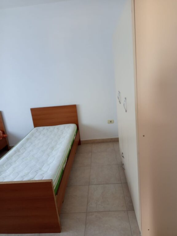 STUDIO APARTMENT 20000 LEKE.ZOGU I ZI