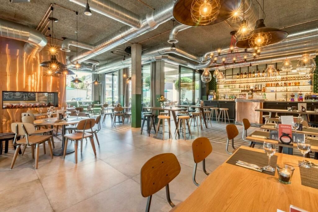 Open Space Shop for Rent in Mezez/ Opposite Top Channel