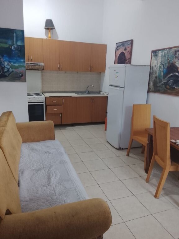 APPARTAMENTO 1+1. 28500 VIA 5 MAGGIO