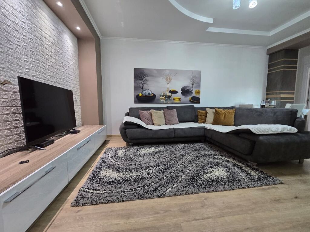 2+1/For rent📍Riza cerova 📌550€