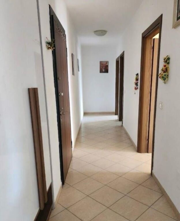 Rent | Apartament 2 + 1 | Stacioni i Trenit | 550 €/month