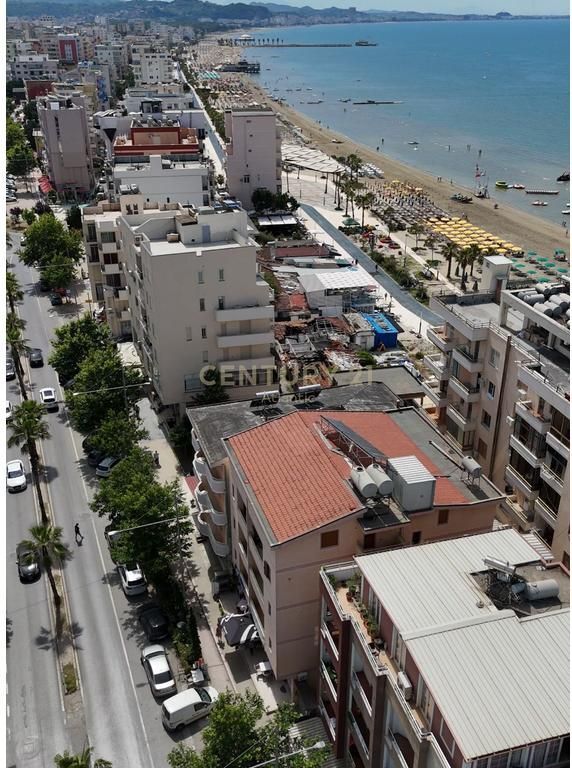 Shitet Hotel 1 Kat me 12 Dhoma në Vijë të Parë Deti – Plazh Durrës