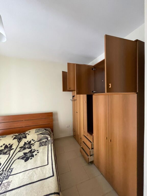 APARTMENT FOR RENT 2+1 PAZARI I RI 60,000 LEKE FH-77676