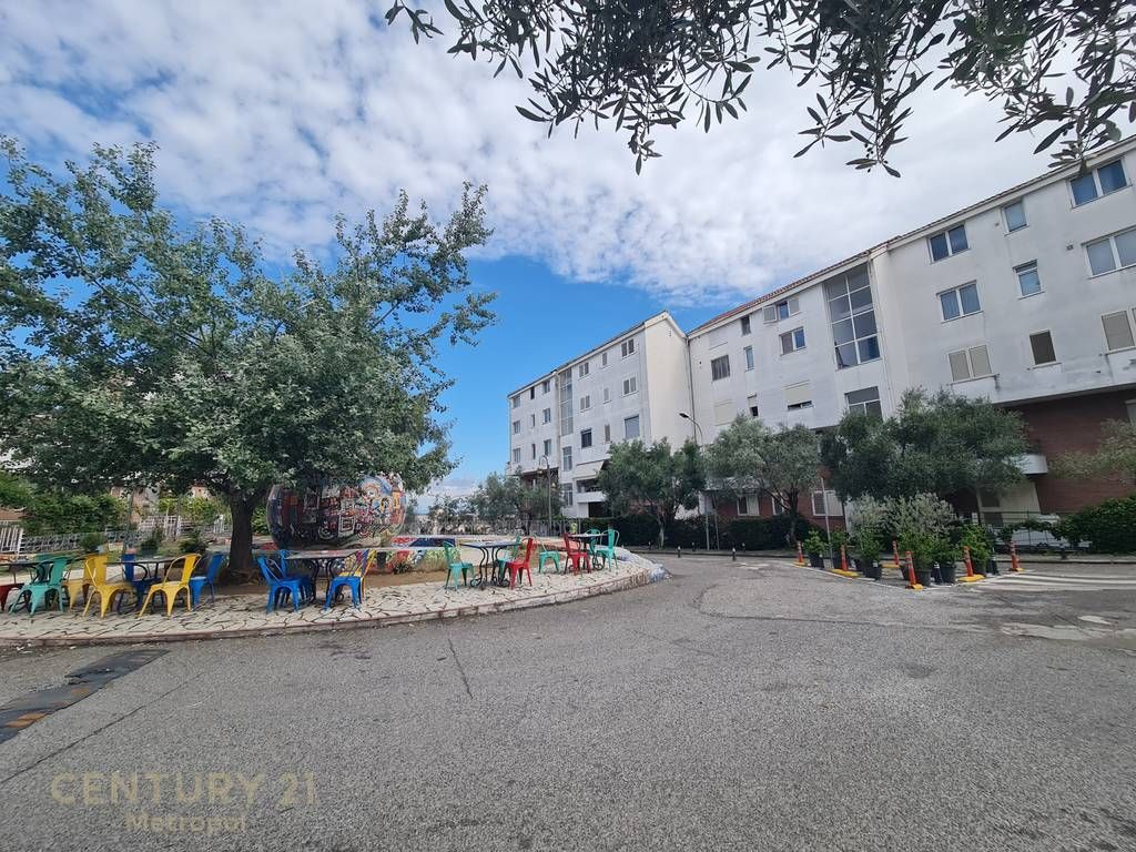 OFFER FOR SALE APARTMENT 3+1+2 IN THE RESIDENCE KODRA E DIELLIT 1 ! 275,000 €