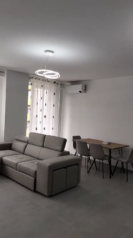 Apartament 1+1 per qera Kompleksi Tom Doshi !