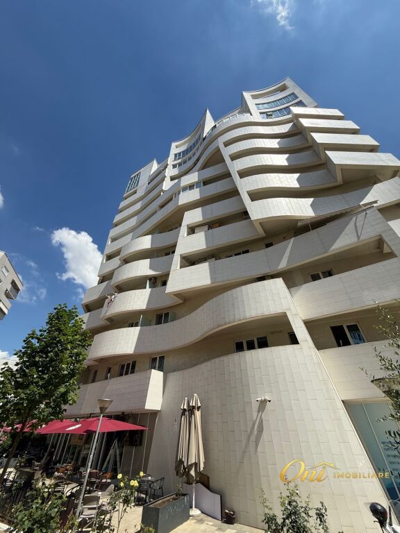 SHITET APARTAMENT 3+1 RRUGA 21 DHJETORI