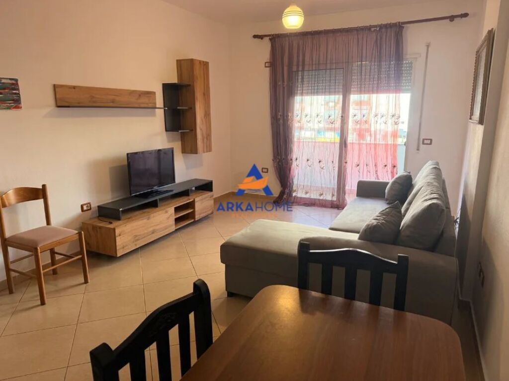 AFFITTASI APPARTAMENTO 1+1+BALCONE " YZBERISHT " 380 EURO