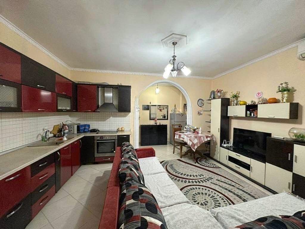 Apartment 1+1 for sale Yzberisht Nela 6 !