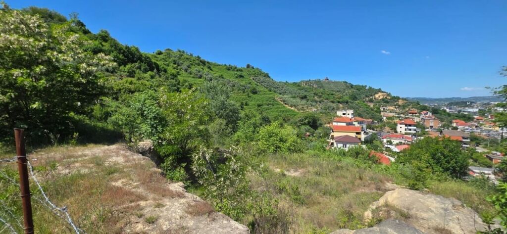Land for Sale in Yrshek / Near the Eye Clinic