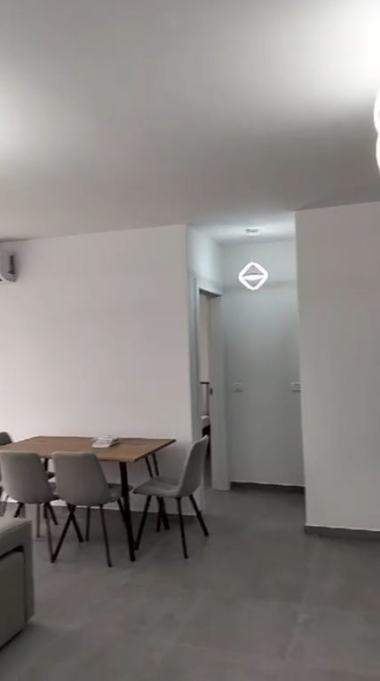 Apartament 1+1 per qera Kompleksi Tom Doshi !