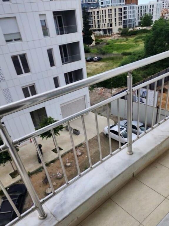 Rent | Apartament 2 + 1 | Stacioni i Trenit | 550 €/month
