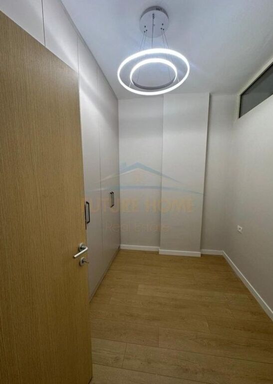 In vendita, Appartamento 2+1, Fresk, Tirane​