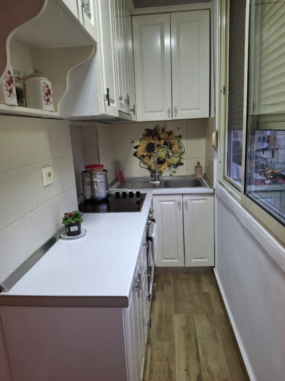 Apartment 2+1+2B for sale in Laprak behind the Loft restaurant