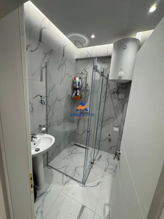 AFFITTASI APPARTAMENTO 2+1+BALCONE " ASTIR, PRESSO IL COMPLESSO “URBAN GATE” 740 EURO