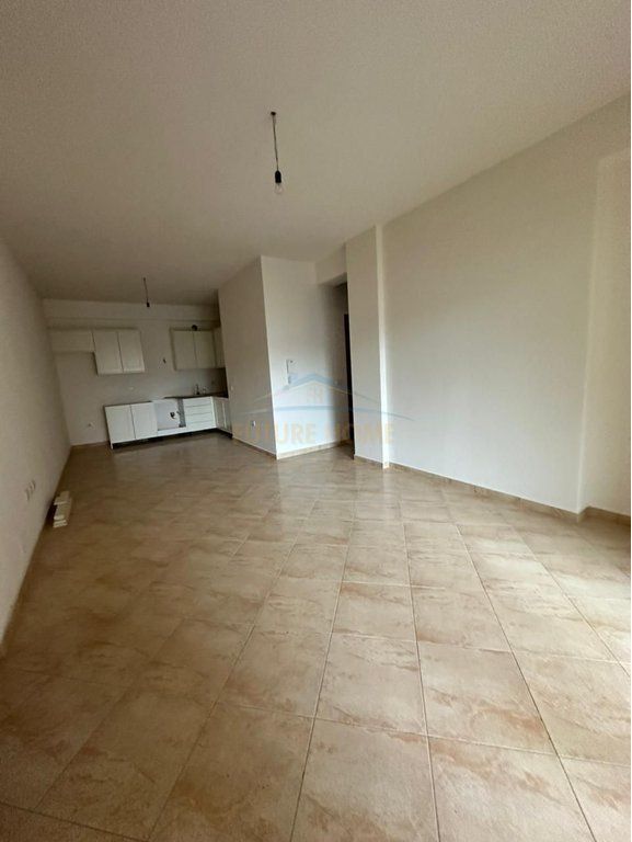 In vendita, Appartamento 2+1+2, Lungomare, Vlora.