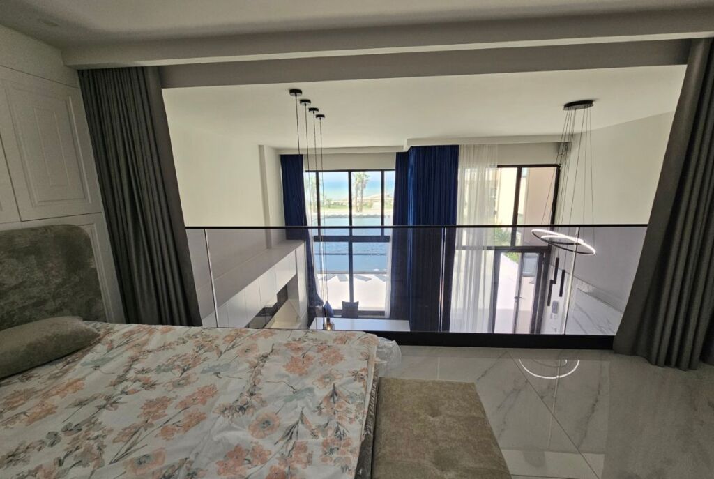 Al Elite Resort, a Radhime, Vendesi Duplex di Lusso con Investimento Moderno in Vendita!