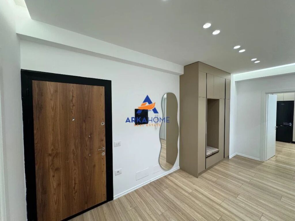 AFFITTASI APPARTAMENTO 2+1+BALCONE " ASTIR, PRESSO IL COMPLESSO “URBAN GATE” 740 EURO