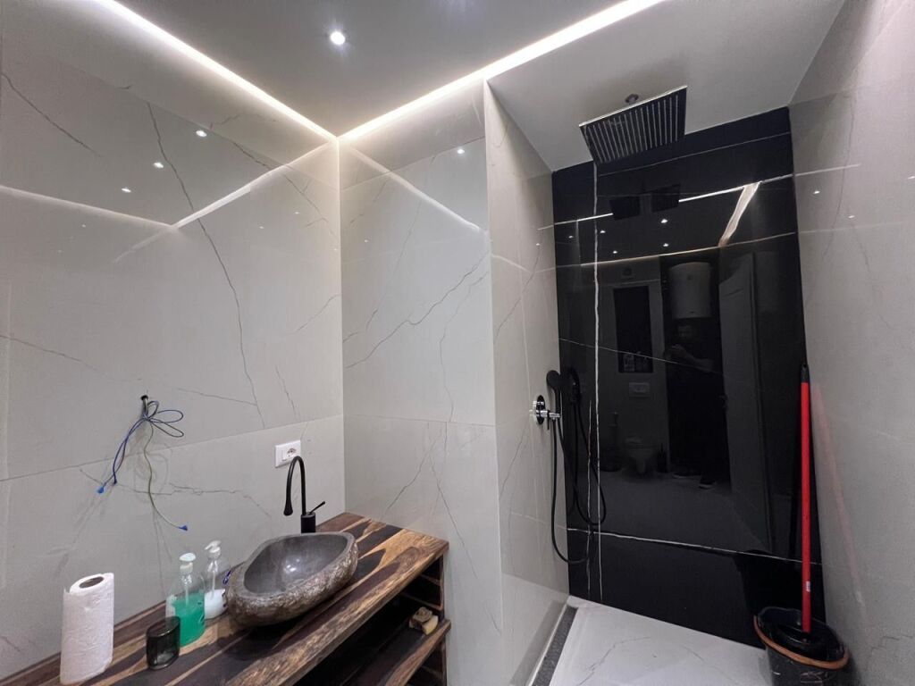 For sale, Apartment 2+1+2 Balconies, Bllok, Tirana !