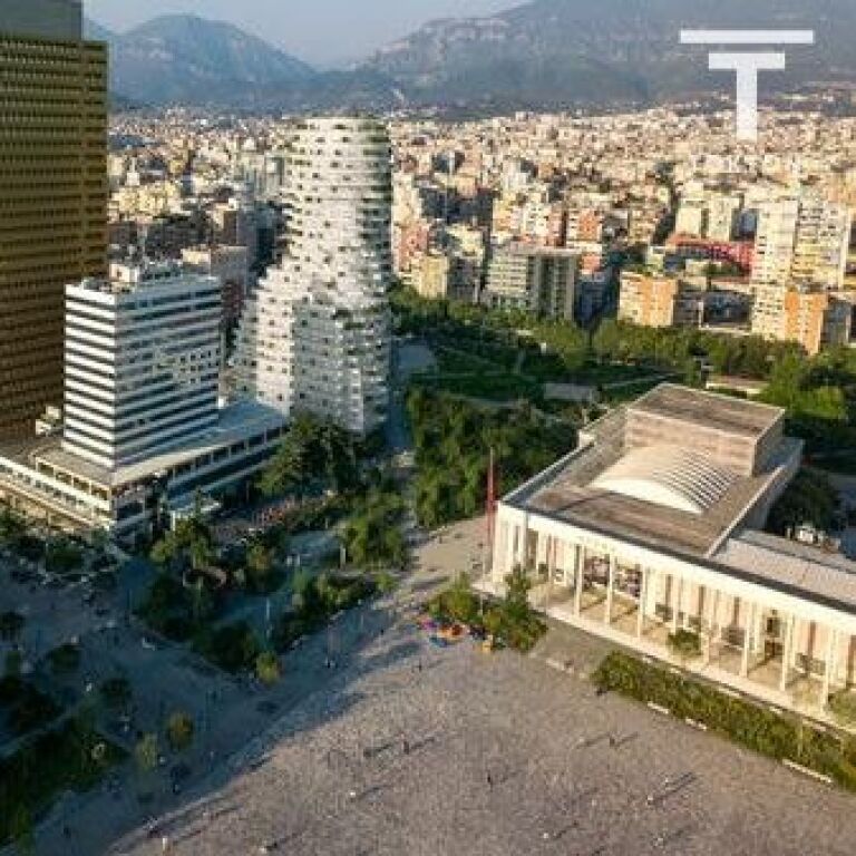 FOR SALE, APARTMENT 3+1, SKANDERBEG BUILDING, CENTER, TIRANA