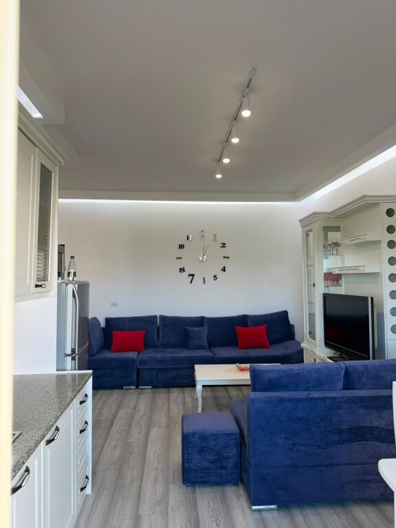 Apartament 1+1 me Qera – Iliria, Durrës (Kati 6, me Ashensor)