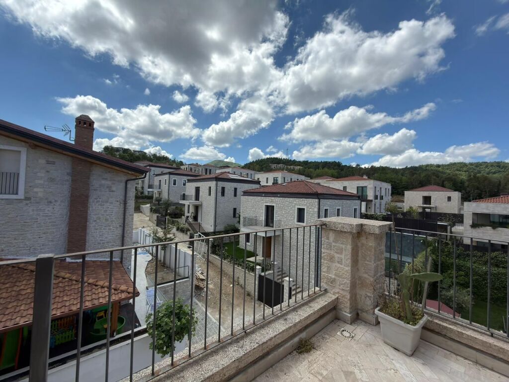 FOR RENT: Apartment 3+1 - Secret Garden Residence