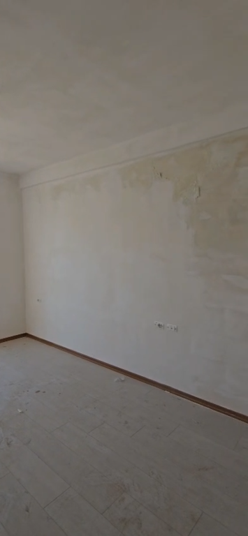 Apartment 2+1 for sale 5 Maji !
