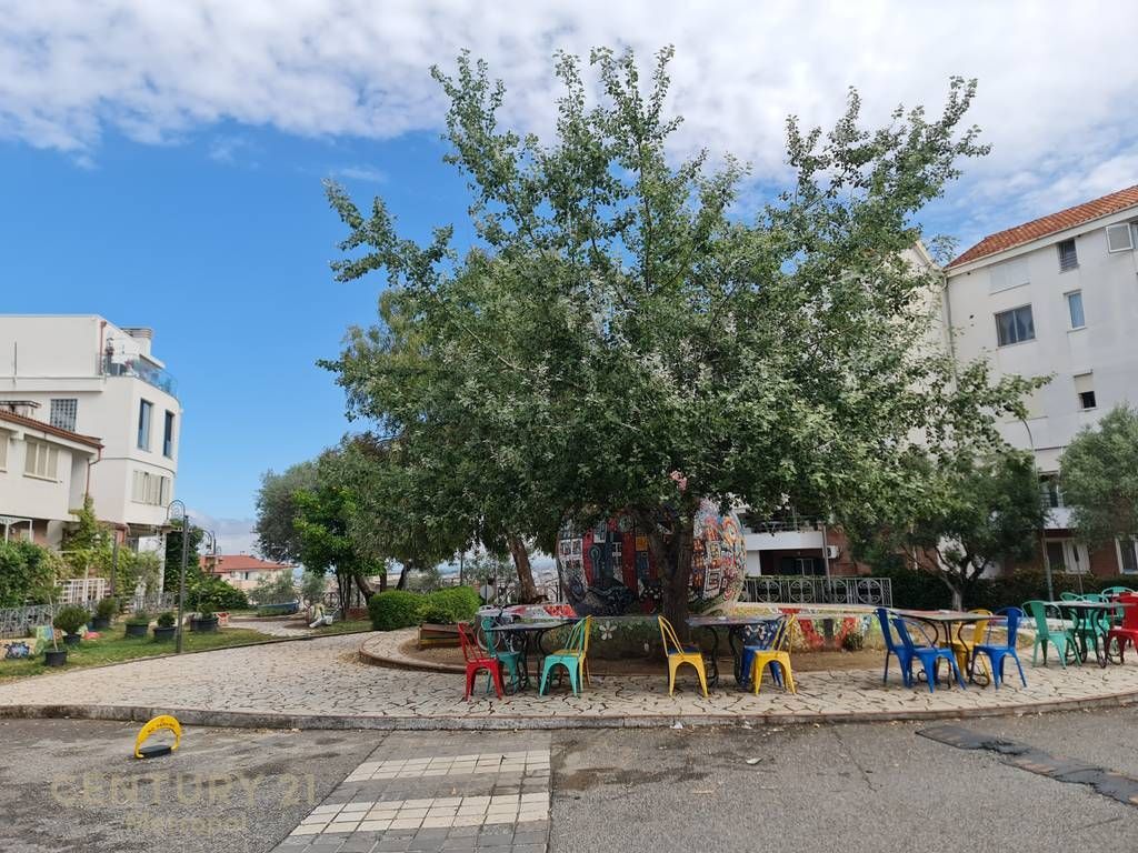 OFFER FOR SALE APARTMENT 3+1+2 IN THE RESIDENCE KODRA E DIELLIT 1 ! 275,000 €