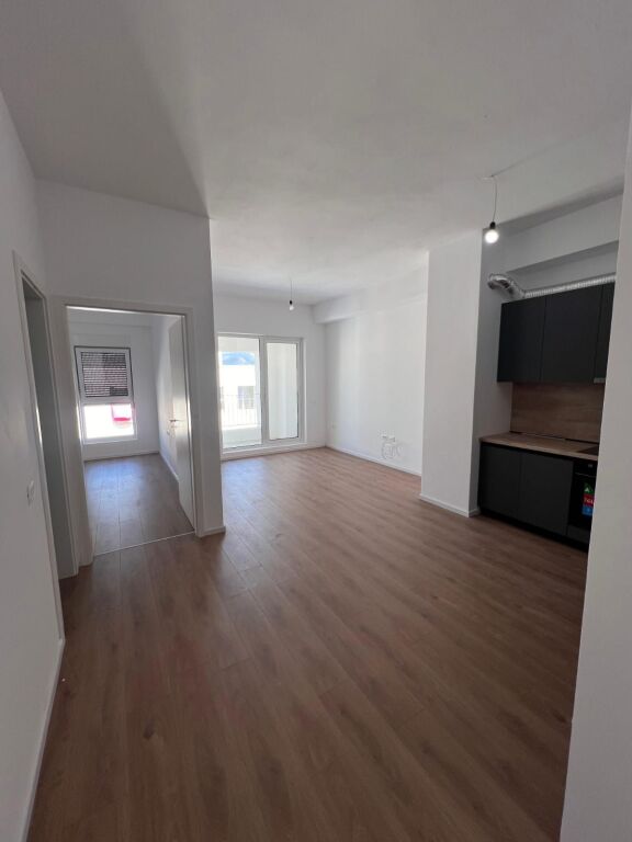 Affitto | Apartament 2 + 1 | Terminali | 450 €/mese