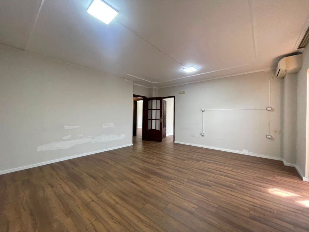 Business premises for rent at Willson Square.