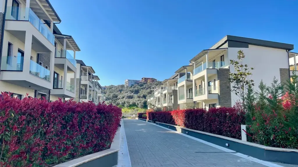 📍Villa Residence Grey Stone – Dry Lake