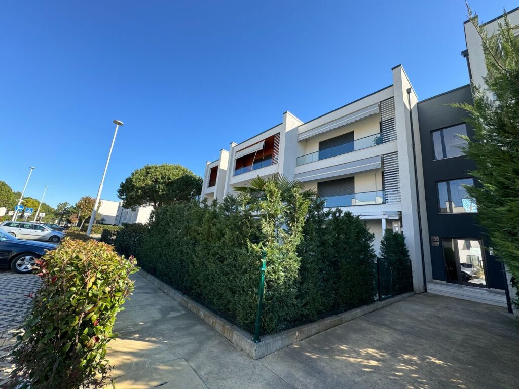 Vendesi in vendita appartamento 2+1 Baia di Lalzi Complesso Vala Mar 🌊