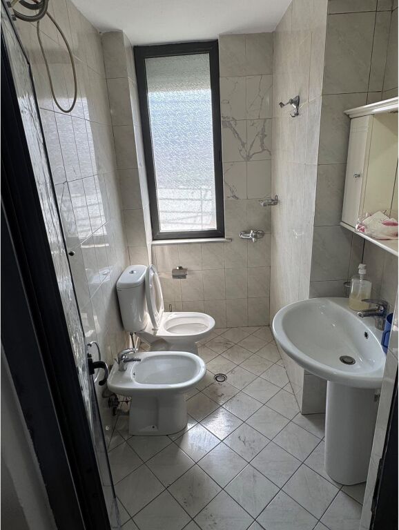 We sell 2+1 at Brryli by the road ideal for business