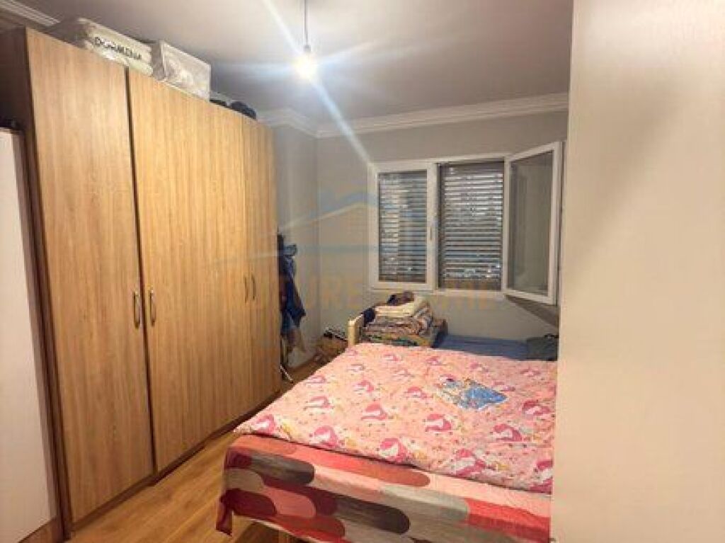 In vendita, Appartamento 1+1, Unaza e Re, Tirana
