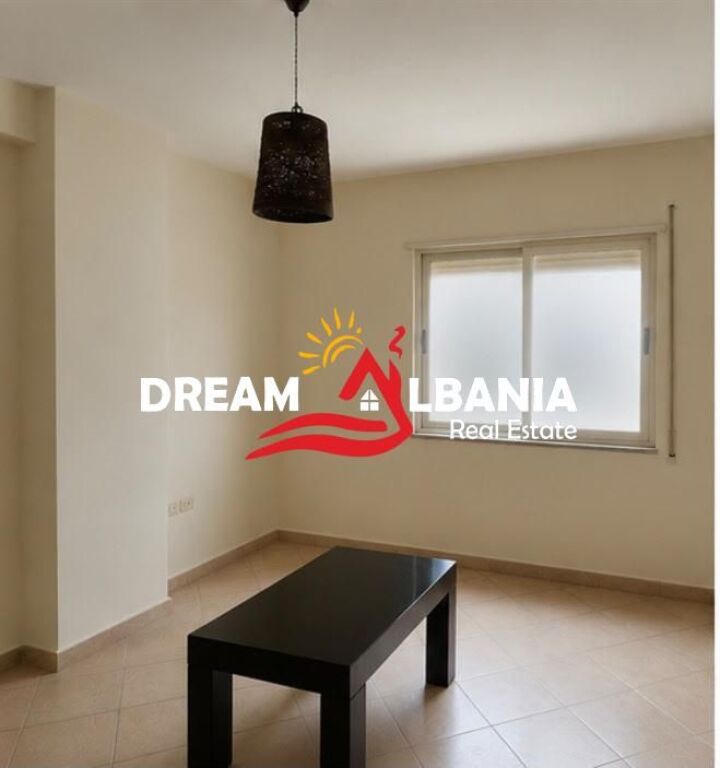 Jepet Apartament 2+1  me qera Bulevardi i Ri ,prane Spak.(ID 42215573)