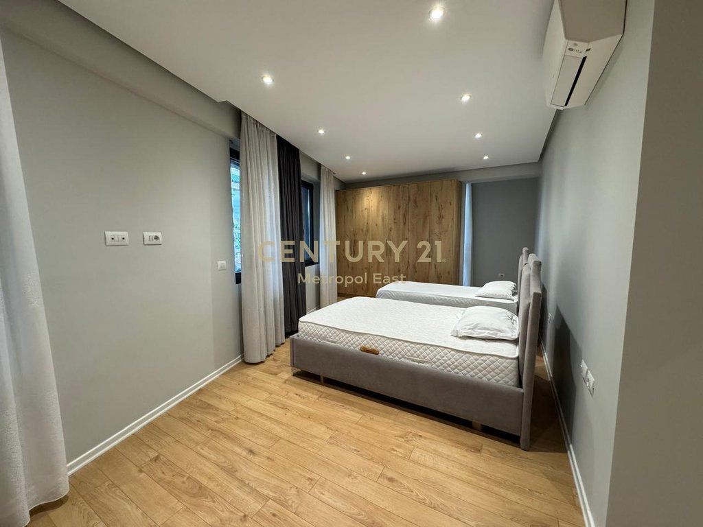 Appartamento moderno 2+1+2 in affitto, Rruga e Dibres