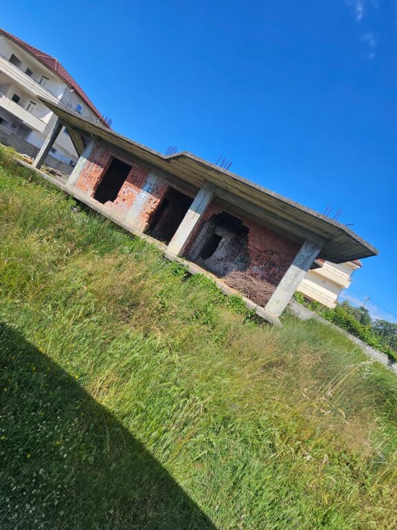 🏡 CASA PRIVATA IN VENDITA A FAZË KARABINA – STRADA UNAZËS, DURRËS
