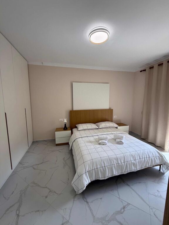 🏠Apartament 1+1 me qira vjetore në Lungomare, Vlorë
