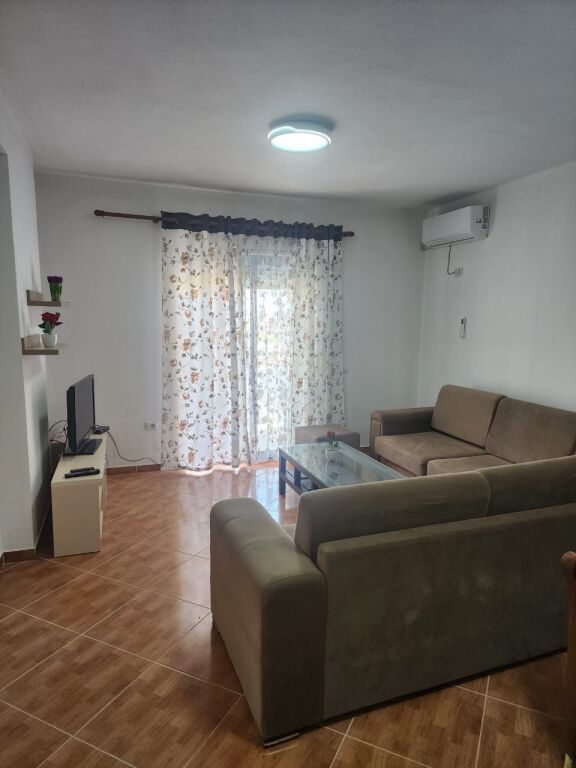 🏠2+1 apartment for annual rent in Transballkanike, Vlore📍
