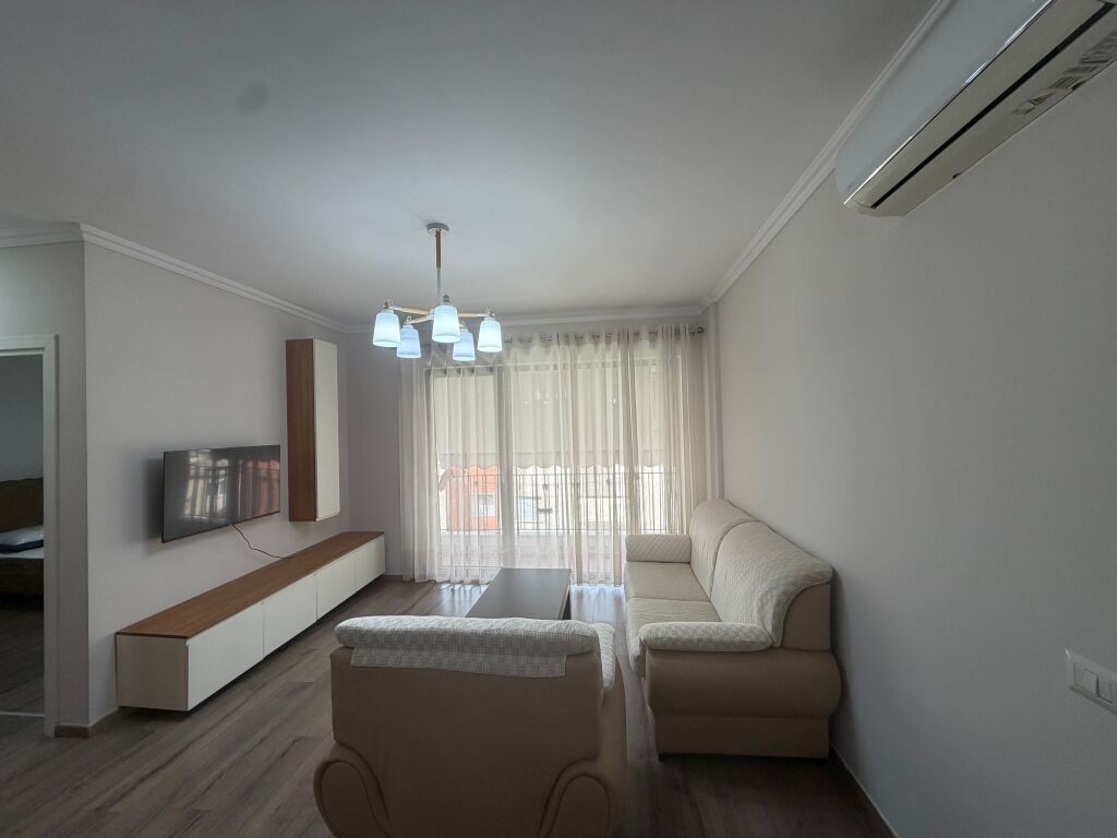 Apartment 1+1 for rent in Tower Bridge 3