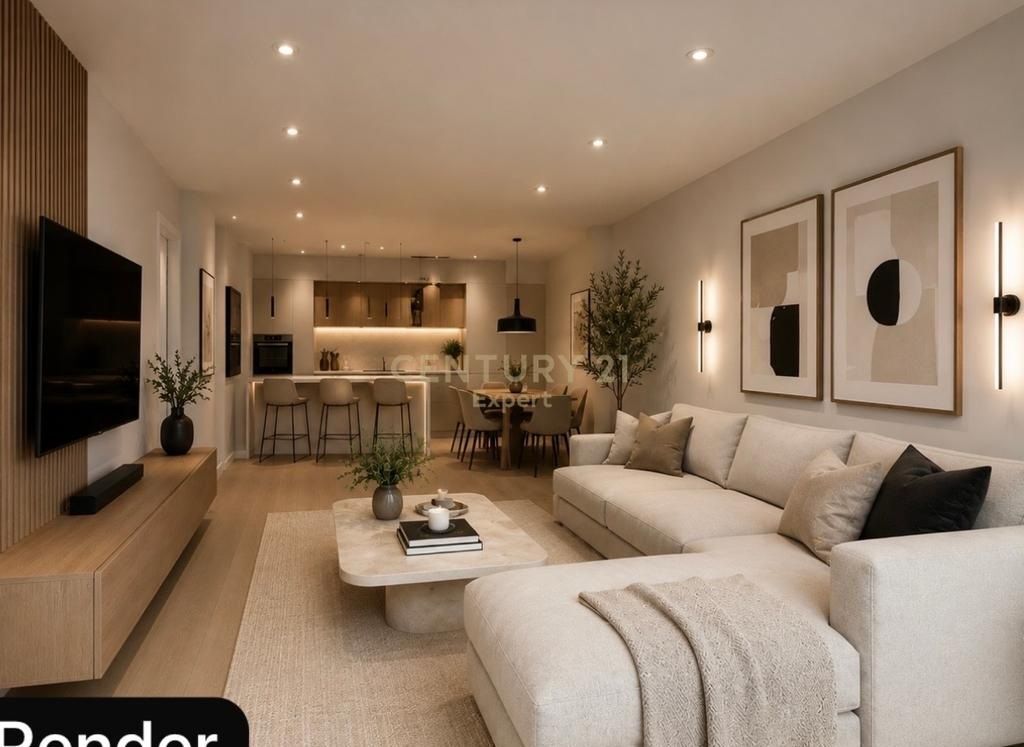 Luxury apartment for sale at Dry Lake