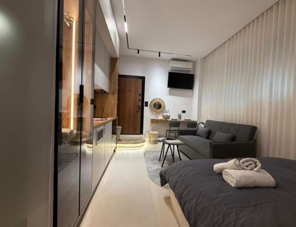 Luxurious studio apartments for rent at Pazari i Ri