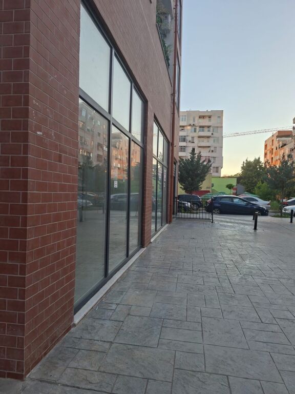 Ambiente 60m2, al nuovo boulevard, 1000 euro