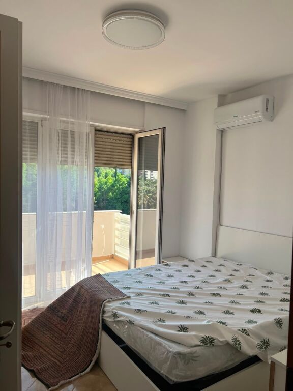 Appartamento in affitto 1*1 A Komuna Parisit