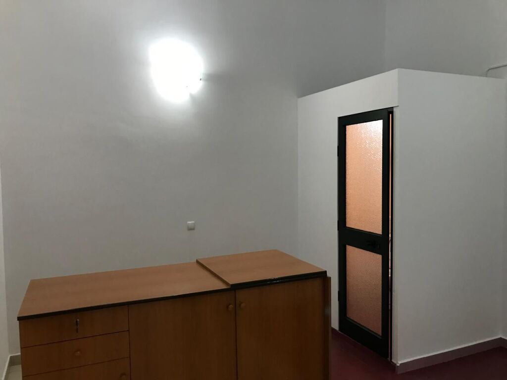 Locale ufficio in affitto vicino allo stadio Dinamo